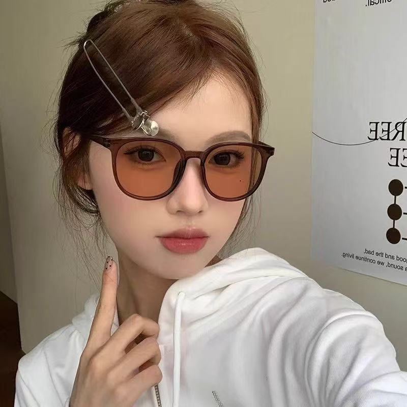 調光ブルーライトカットメガネ スクエア型パソコン用メガネ P - Gaming Glasses Blue のレビューと価格